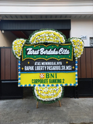Papan Bunga Duka di Sei Tualang Raso