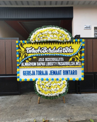 Papan Bunga Duka di Sei Tualang Raso